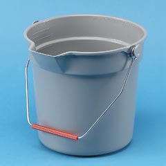 Brute® Plastic 10-Quart Round Bucket - Gray RCP2963GRA