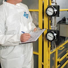 Kimberly Clark Kleenguard® XP Coveralls - Zipper Front, Elastic Wrist &amp; Ankles - X-Large KCC44314