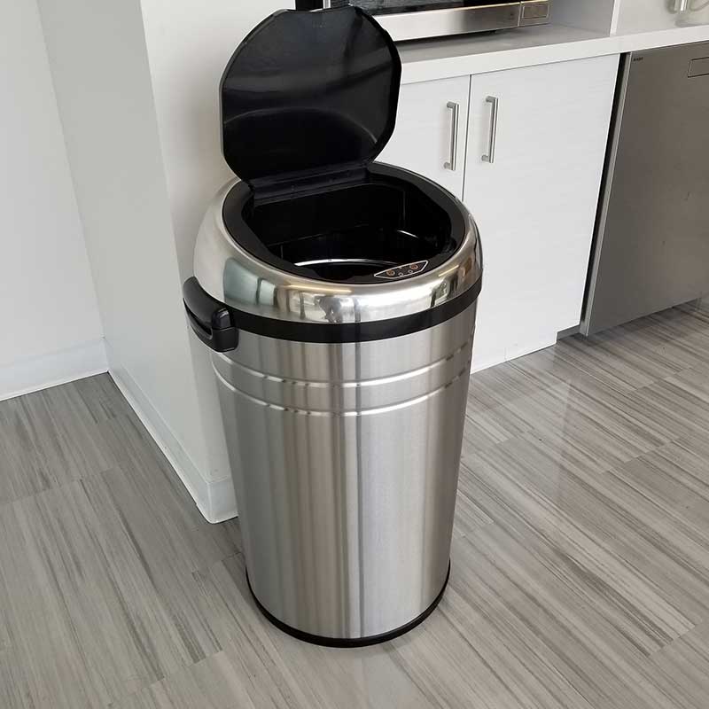 https://www.unoclean.com/Janitorial-Supplies/HLS-Additional-Images/HLS23RC-23-gallon-round-sensor-trash-can-4.jpg